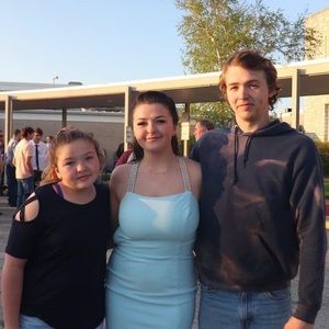 Meet your Posher, Stacy